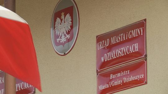 "Kłamcy zostaną pociągnięci do odpowiedzialności karnej" - burmistrz Działoszyc o inicjatorach referendum