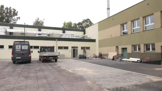 Kolejna hala sportowa w gminie Jędrzejów jest już prawie gotowa