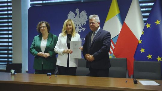 Kolejne umowy z programu “Aktywny dzienny opiekun w gminie”