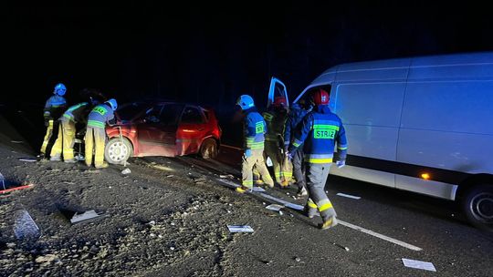 Kolizja na trasie S7 w rejonie Suchedniowa Kolizja na trasie S7 w rejonie Suchedniowa