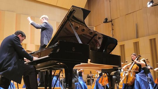 Koncert muzyki filmowej na kieleckiej scenie Filharmonii Świętokrzyskiej