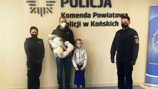 Koneccy policjanci wystawili maskotkę na aukcję