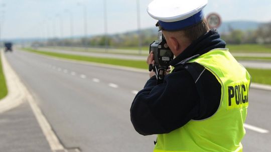 KPRM: ok. 5,5 tys. kierowców straciło prawo jazdy przez punkty karne