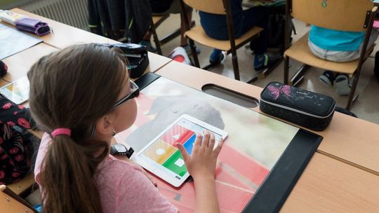 Kraska: wydaje się, że rok szkolny rozpocznie się w formie stacjonarnej