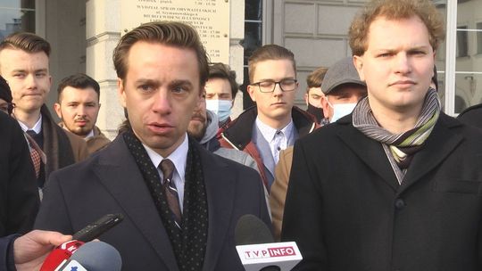 Krzysztof Bosak: otworzyć gospodarkę i nie zastraszać społeczeństwa