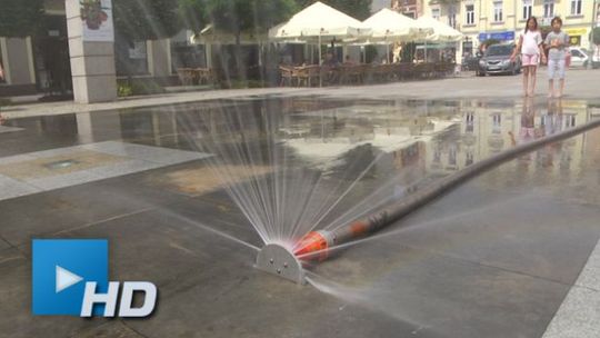 Kurtyny wodne już działają