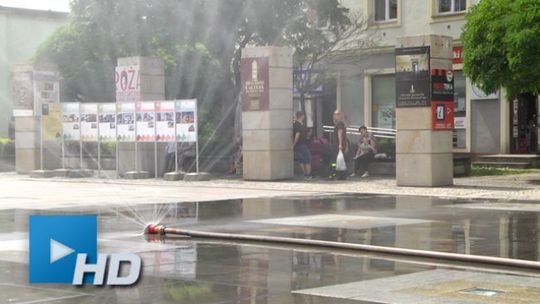 Kurtyny wodne na upały