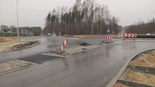 Łącznik i nowe  rondo w Końskich już prawie gotowe