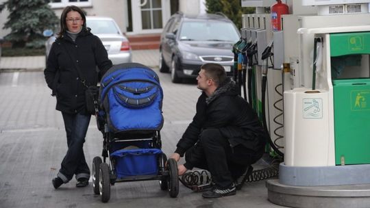 Maląg: rodzice i opiekunowie złożyli wnioski o kapitał opiekuńczy dla ponad 300 tys. dzieci