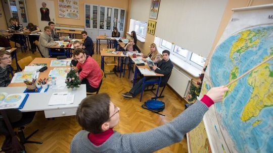 MEN chce, by nauczyciel był funkcjonariuszem publicznym; prezes ZNP sceptyczny