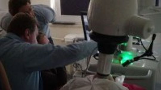 Metoda nieinwazyjnego leczenia guzków tarczycy dostępna w ŚCO