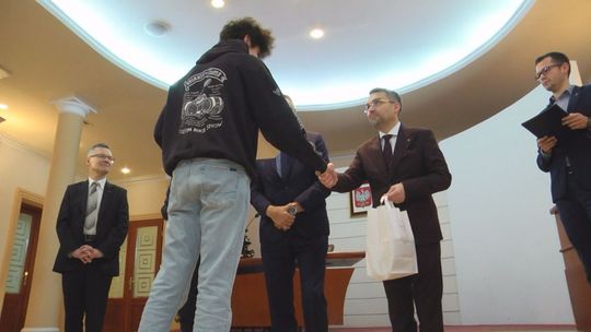 Miasto wręczy stypendia najzdolniejszym maturzystom, którzy zdecydowali się na studia w Kielcach