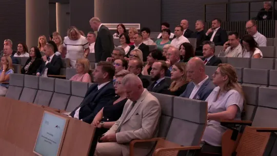 Miliony na pomoc seniorom w regionie