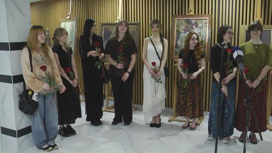 Młodzi artyści wystawili swoje prace dyplomowe w Urzędzie Wojewódzkim