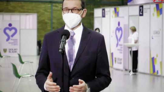 Morawiecki: chcemy, aby od 10 maja każdy dorosły obywatel mógł zapisać się na szczepienie
