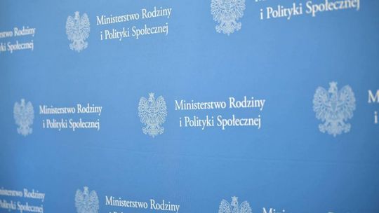 MRiPS przeznaczy 57 mln zł na projekt pilotażowy "Stabilna praca – silna rodzina"