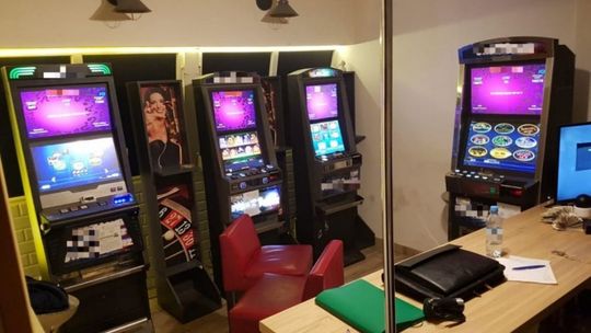 Mundurowi zlikwidowali nielegalne kasyno