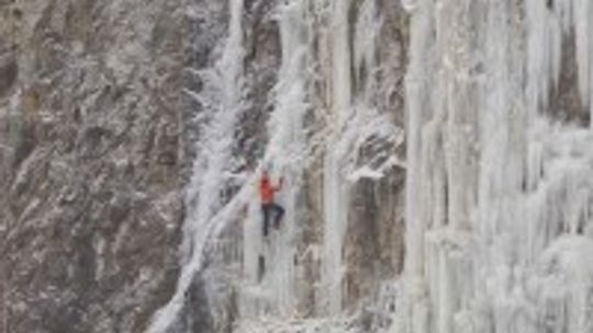 Na Kadzielni po raz kolejny powstał lodospad