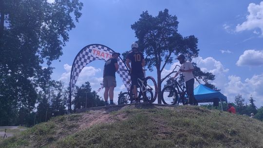 Na skarżyski Skatepark przybyli pasjonaci ekstremalnych sportów rowerowych z całego kraju