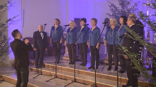 Najbardziej znane kolędy wykonali artyści ze „Szklanego Domu”