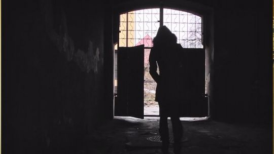 Napastnicy pobili i okradli 33-letniego mieszkańca powiatu