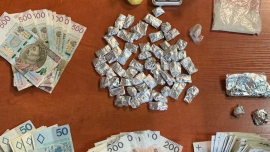 Narkotykowe zatrzymania na terenie powiatu kieleckiego
