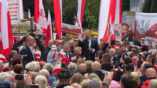 Nawrocki w Kielcach: "Nigdy nie będę kamerdynerem spraw niemieckich"