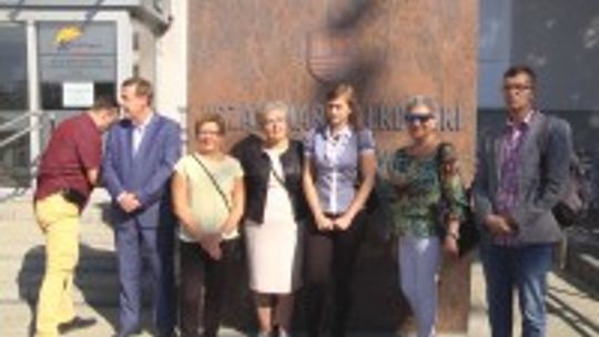 Niesłyszący aktorzy z Teatru Plastycznego SEN wyjadą do Włoch