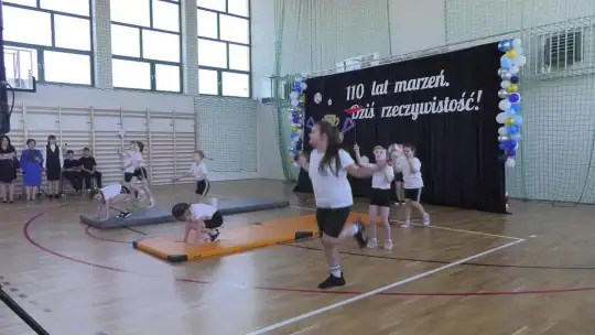 Nowa hala sportowa cieszy już mieszkańców Nowa hala sportowa cieszy już mieszkańców