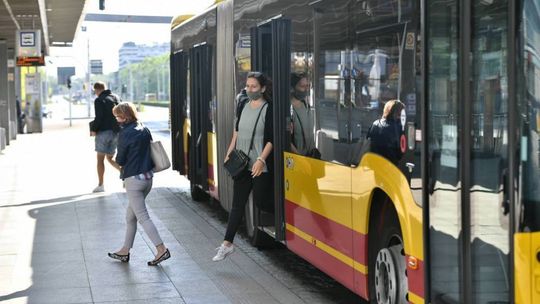 Nowe rozporządzenie: więcej osób w w kościołach, hotelach, kinach, siłowniach, klubach fitness