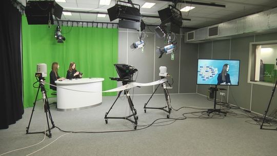Nowoczesne studio telewizyjne - tak zdobywa się praktykę