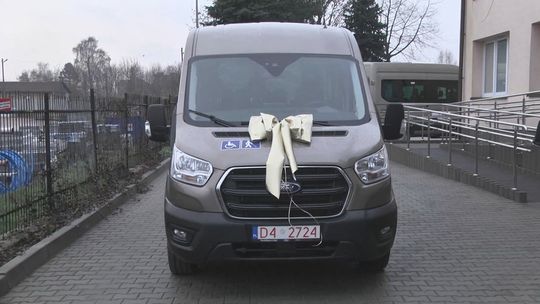 Nowy Ford trafił do Ośrodka Szkolno – Wychowawczego w Jędrzejowie