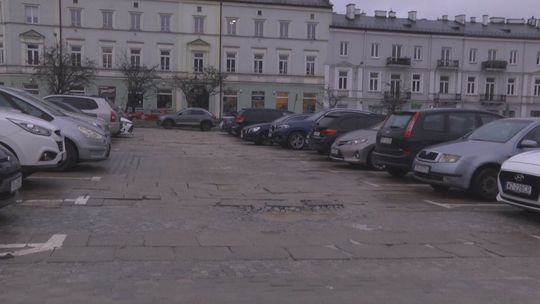 Od połowy stycznia ruszy parking na Placu Wolności z nowymi opłatami