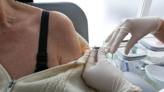 Od wtorku rozpocznie się wystawianie e-skierowań na szczepienia przeciw COVID-19