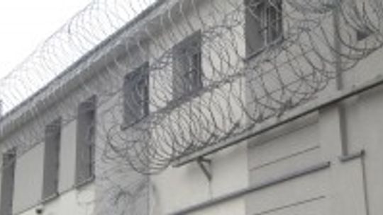 Osadzeni uczą się być rodzicami. Rusza kolejna edycja projektu  „Teatr, Mama, Tata i Ja”