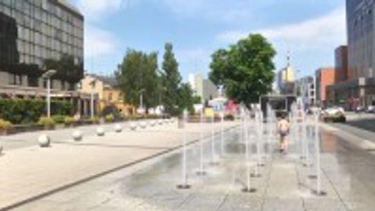 Ostrzeżenie IMGW dla świętokrzyskiego. Będzie upalnie i burzowo