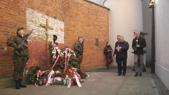 Pamiętamy o Żołnierzach Wyklętych Pamiętamy o Żołnierzach Wyklętych