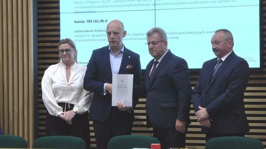 Pieniądze płyną z rządowego programu