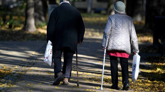 Pierwsze "trzynastki" trafią do emerytów przed Wielkanocą