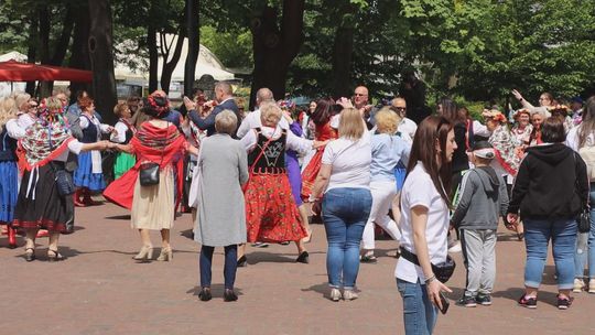 Piknik, który łączył pokolenia i kultury - Świętokrzyskie dla Ukrainy