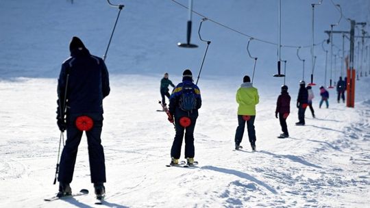 Policja ostrzega: brawura na stoku może skończyć się nawet zarzutami karnymi