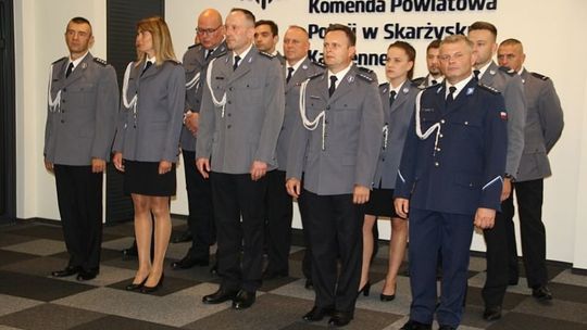 Policjanci z okazji swego święta docenieni w Skarżysku