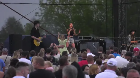 Pomaganie poprzez zabawę