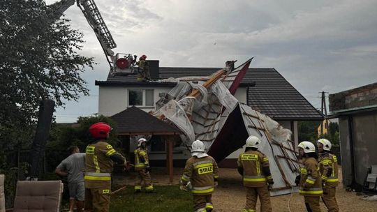 Ponad 400 interwencji straży po burzach w regionie