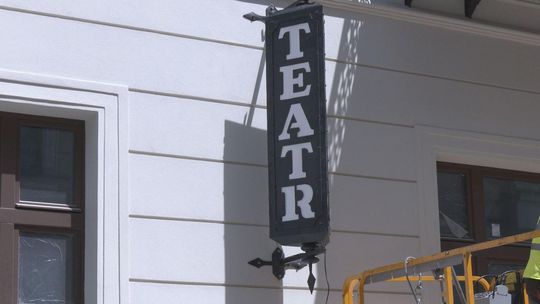 Poparcie i solidarność z protestującymi aktorami Teatru Żeromskiego wyraził świętokrzyski KOD