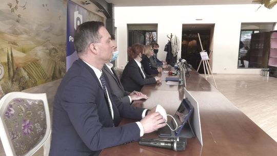 Porozumienie Jarosława Gowina tworzy nowy program