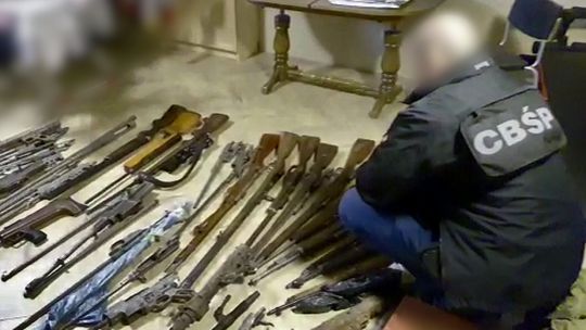 Potężne uderzenie w nielegalny rynek broni
