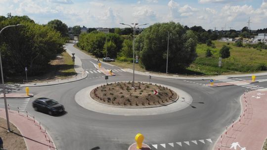 Potrzebne rondo już jest!  Ruch z centrum Końskich udało się wyprowadzić