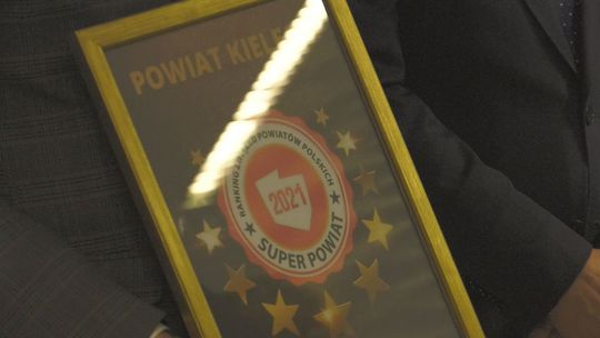 Powiat Kielecki z tytułem Super Powiatu za rok 2021