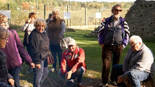 „Powiatowy Spacer Pokoleniowy – Z kijkami po powiecie skarżyskim” tym razem wokół Zalewu Rejowskiego